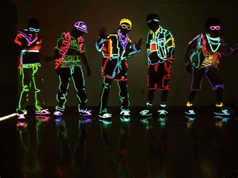 glow in the dark outfits for guys